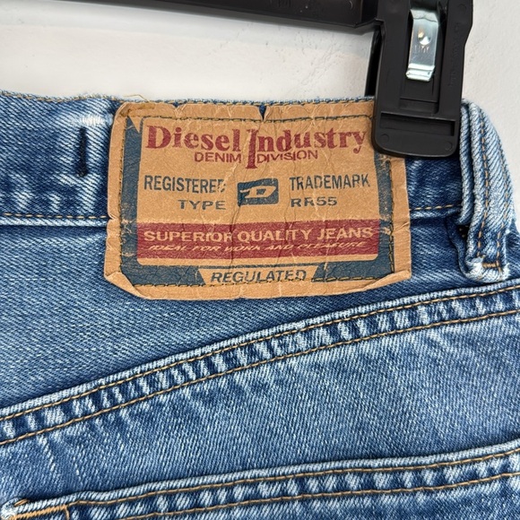 Diesel High Rise Buttonfly Denim/Jean Shorts. Frayed Hems. Size 30. - Picture 10 of 12